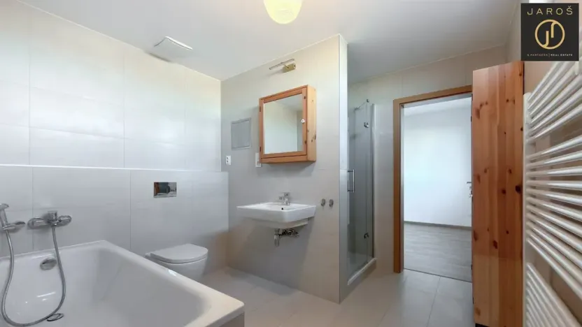 Pronájem bytu 3+kk, Praha - Strašnice, Zvěřinova, 85 m2