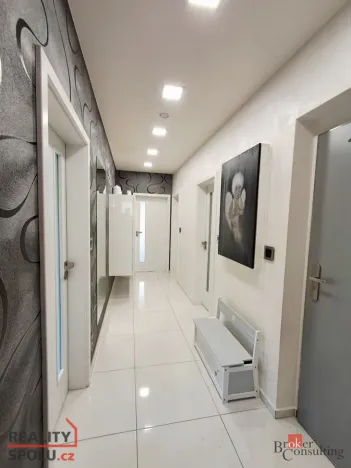 Pronájem bytu 3+kk, Plzeň - Severní Předměstí, Pod Kostelem, 75 m2