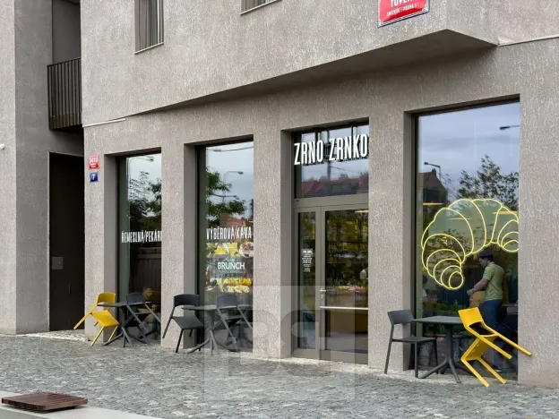 Prodej bytu 1+kk, Praha - Smíchov, Toyen, 42 m2