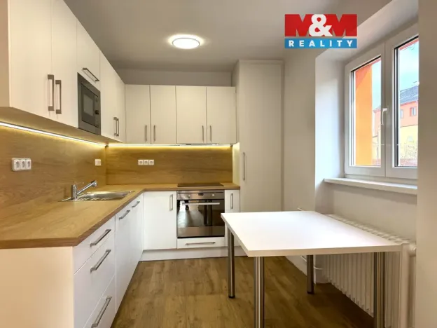 Pronájem bytu 2+1, Ústí nad Labem - Všebořice, Hornické domy, 56 m2
