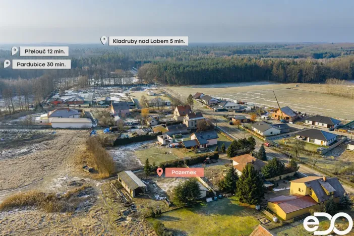 Prodej pozemku pro bydlení, Strašov, 921 m2
