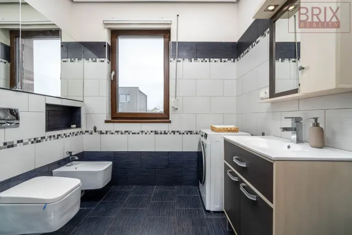 Prodej rodinného domu, Králův Dvůr - Levín, Levínský Vršek, 404 m2