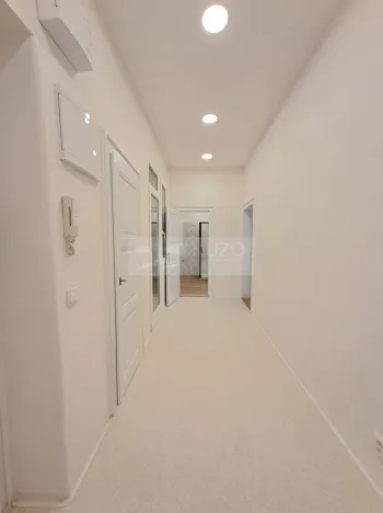 Pronájem bytu 2+kk, Praha - Žižkov, Domažlická, 55 m2