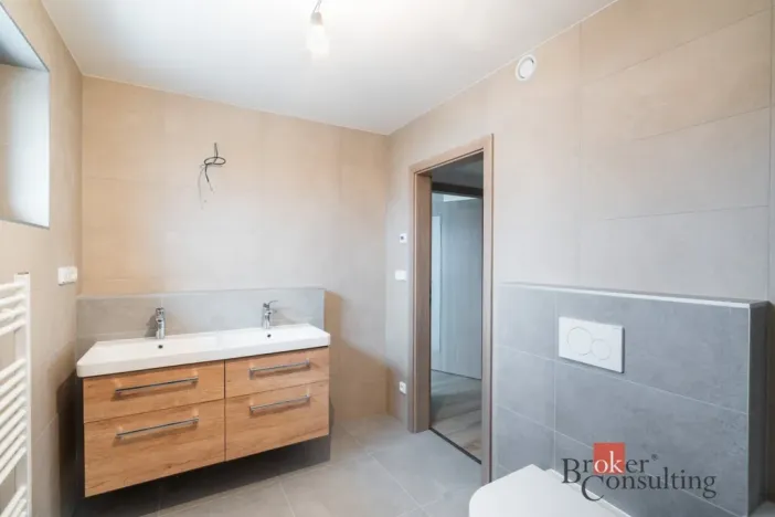 Prodej rodinného domu, Lovčice, 164 m2
