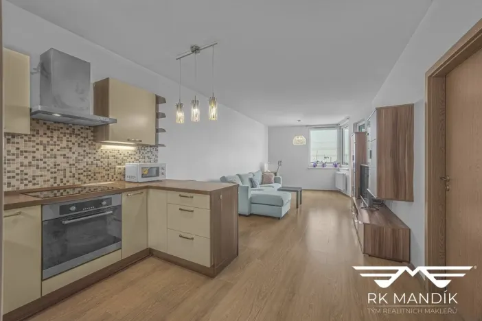 Pronájem bytu 2+kk, Praha - Prosek, Kytlická, 53 m2