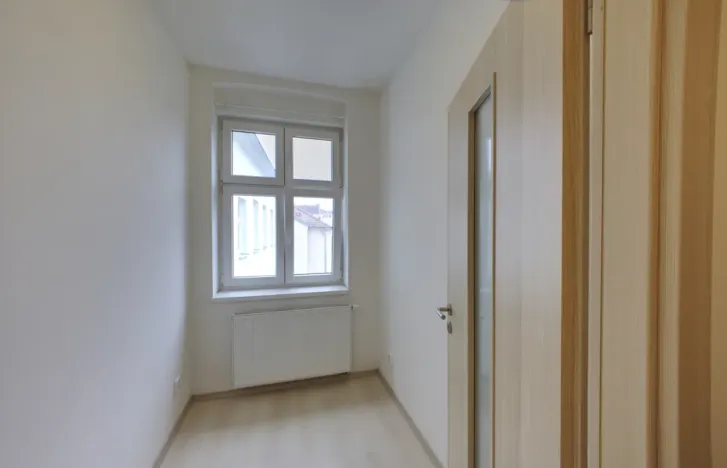 Pronájem bytu 1+1, Plzeň - Jižní Předměstí, V Šipce, 54 m2