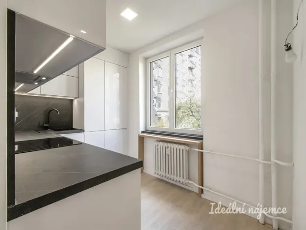 Pronájem bytu 2+1, Praha - Vršovice, Arménská, 54 m2