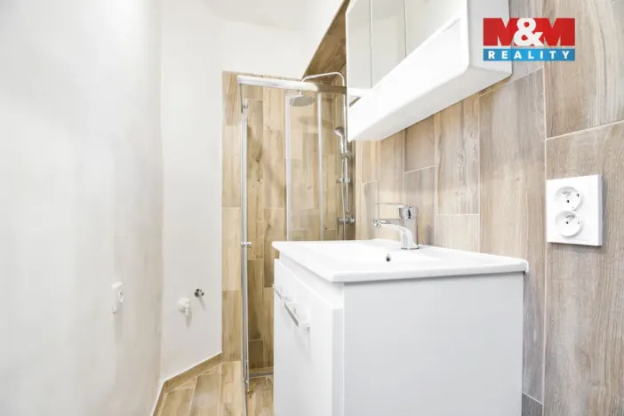 Prodej bytu 1+1, Benešov nad Ploučnicí, Palackého, 41 m2