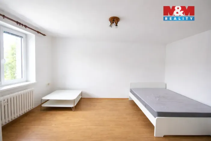 Pronájem bytu 1+1, Kryry, Tovární, 49 m2