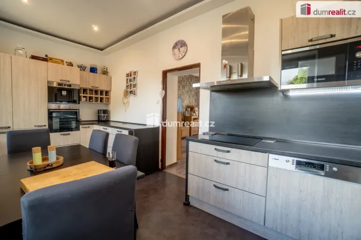 Prodej rodinného domu, Ústí nad Labem - Brná, V Průčelí, 303 m2