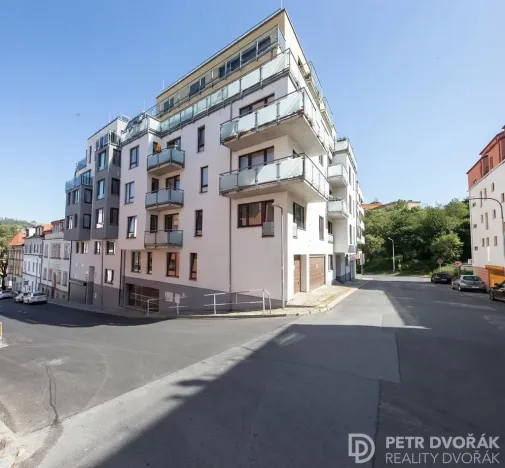 Prodej bytu 1+kk, Praha - Košíře, Musílkova, 30 m2