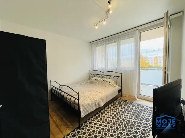 Prodej bytu 3+1, Plzeň - Lobzy, Pod Vrchem, 62 m2