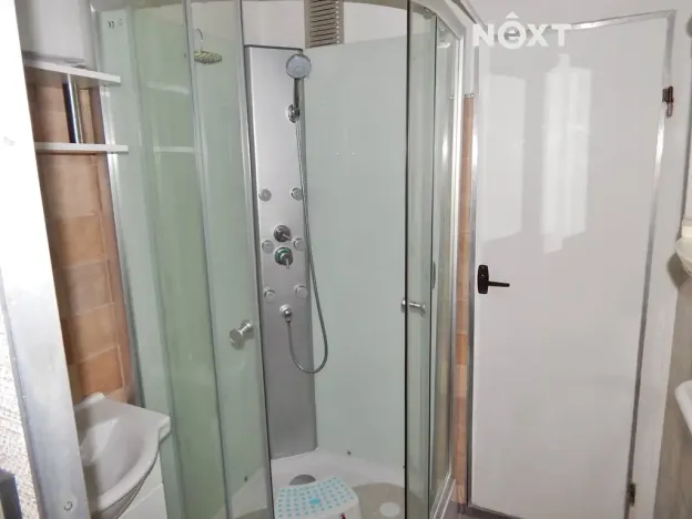 Pronájem atypického bytu, Trutnov, Křižíkova, 500 m2