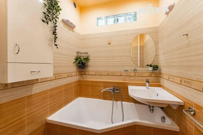 Pronájem bytu 3+1, Šumperk, Vrchlického, 60 m2