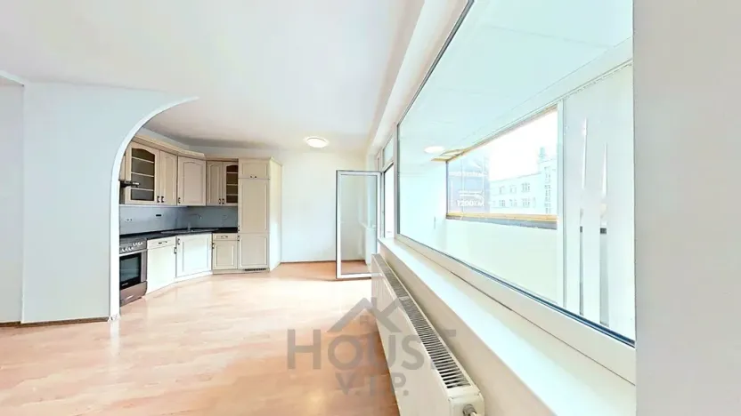 Prodej bytu 1+kk, Praha - Vysočany, Poděbradská, 34 m2