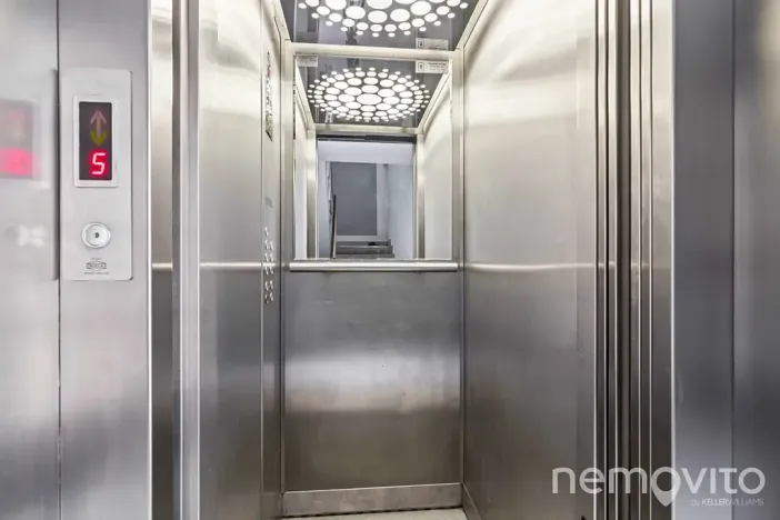 Pronájem bytu 3+kk, Praha - Žižkov, Roháčova, 89 m2