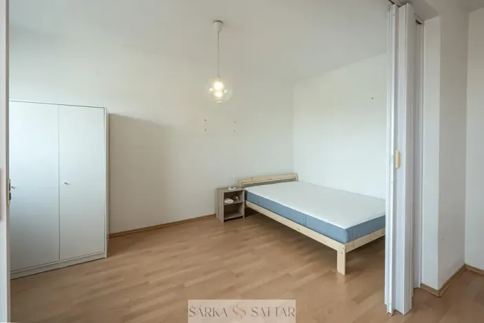 Pronájem bytu 2+kk, Praha - Košíře, Pod Klamovkou, 39 m2