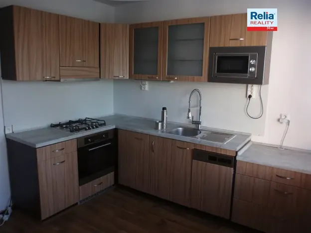 Pronájem bytu 3+1, Liberec, Červeného, 71 m2