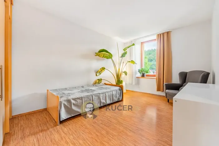 Prodej zemědělské usedlosti, Lichnov, 672 m2