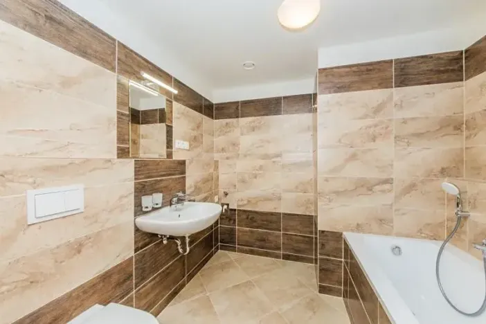 Pronájem bytu 2+kk, Praha - Hodkovičky, Šífařská, 50 m2