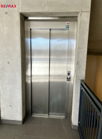 Pronájem bytu 1+kk, Jihlava, Okružní, 45 m2