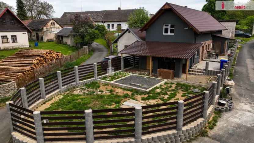 Prodej rodinného domu, Onomyšl - Miletín, 407 m2