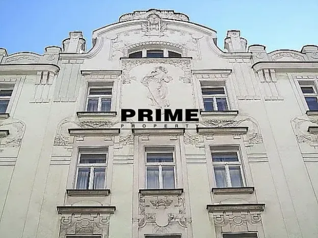 Pronájem bytu 3+1, Praha - Nové Město, Odborů, 87 m2