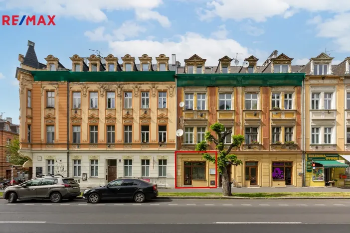 Pronájem komerční nemovitosti, Karlovy Vary, Moskevská, 53 m2