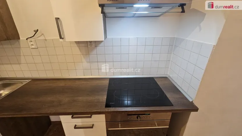 Pronájem bytu 3+kk, Praha - Libeň, Pivovarnická, 60 m2