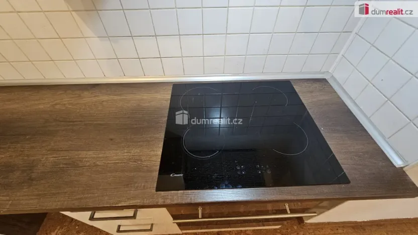 Pronájem bytu 3+kk, Praha - Libeň, Pivovarnická, 60 m2