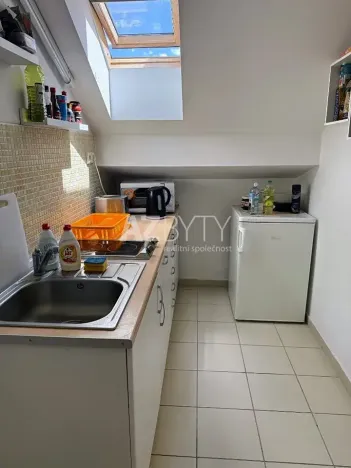 Prodej bytu 2+kk, Praha - Bubeneč, Jugoslávských partyzánů, 42 m2