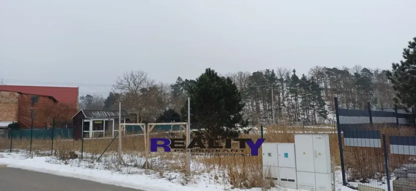 Prodej pozemku pro bydlení, Holedeč, Luční, 831 m2