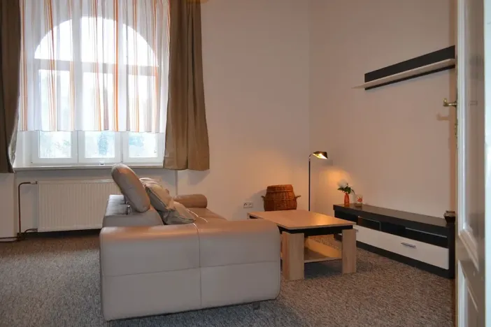 Pronájem bytu 2+1, Karlovy Vary, Nebozízek, 61 m2