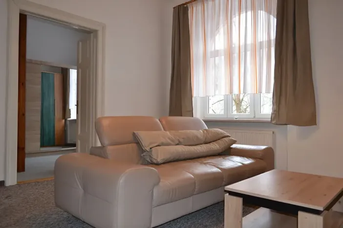 Pronájem bytu 2+1, Karlovy Vary, Nebozízek, 61 m2