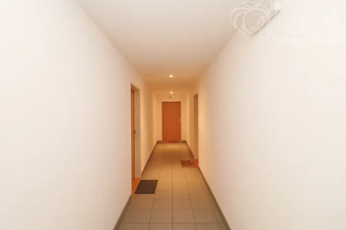 Pronájem bytu 2+kk, Praha, Kurta Konráda, 46 m2