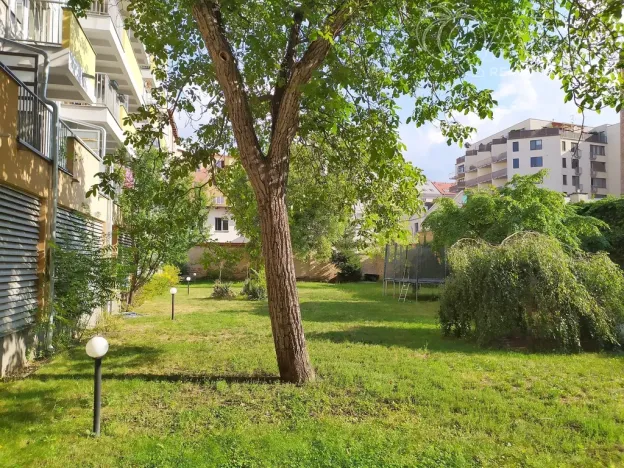 Pronájem bytu 2+kk, Praha, Kurta Konráda, 46 m2