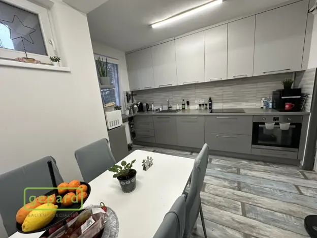 Prodej bytu 4+1, Kly - Záboří, 105 m2