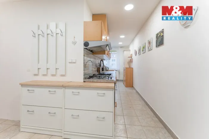 Prodej bytu 2+1, Kadaň, 1. máje, 56 m2