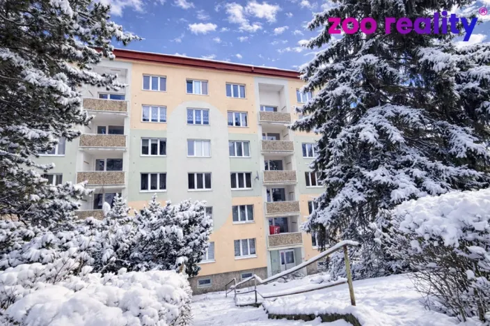 Pronájem bytu 2+1, Chomutov, Zahradní, 60 m2