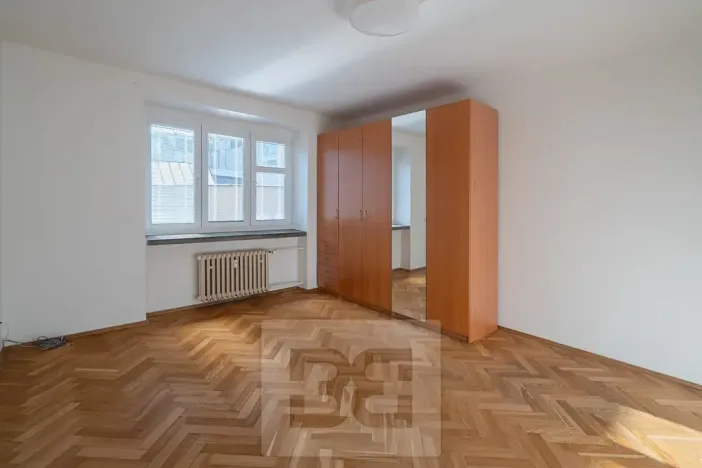 Pronájem bytu 2+1, Praha - Libeň, Sokolovská, 57 m2