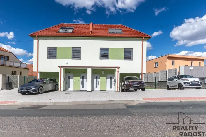 Prodej bytu 4+kk, Ostopovice, B. Němcové, 170 m2
