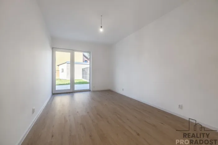 Prodej bytu 4+kk, Ostopovice, B. Němcové, 90 m2