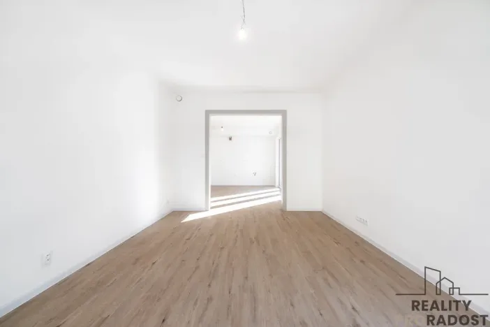 Prodej bytu 4+kk, Ostopovice, B. Němcové, 90 m2