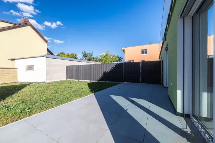 Prodej bytu 4+kk, Ostopovice, B. Němcové, 90 m2