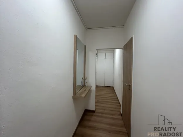 Pronájem bytu 2+1, Hodonín, nám. Osvobození, 55 m2