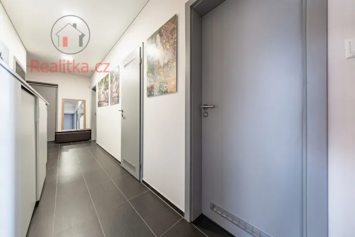 Pronájem bytu 4+kk, Praha - Jinonice, Pod stolovou horou, 114 m2