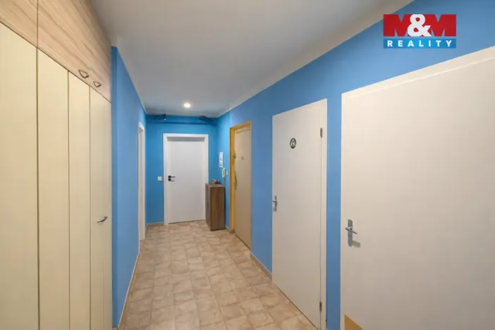 Prodej bytu 3+kk, Pečky, V Kaštánkách, 71 m2