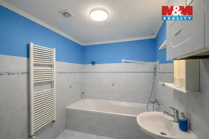 Prodej bytu 3+kk, Pečky, V Kaštánkách, 71 m2