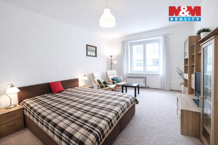 Pronájem bytu 2+kk, Praha - Nusle, Jaromírova, 63 m2