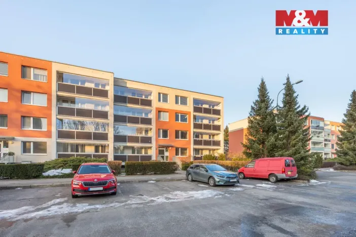 Prodej bytu 3+1, Praha - Bohnice, Dolákova, 74 m2